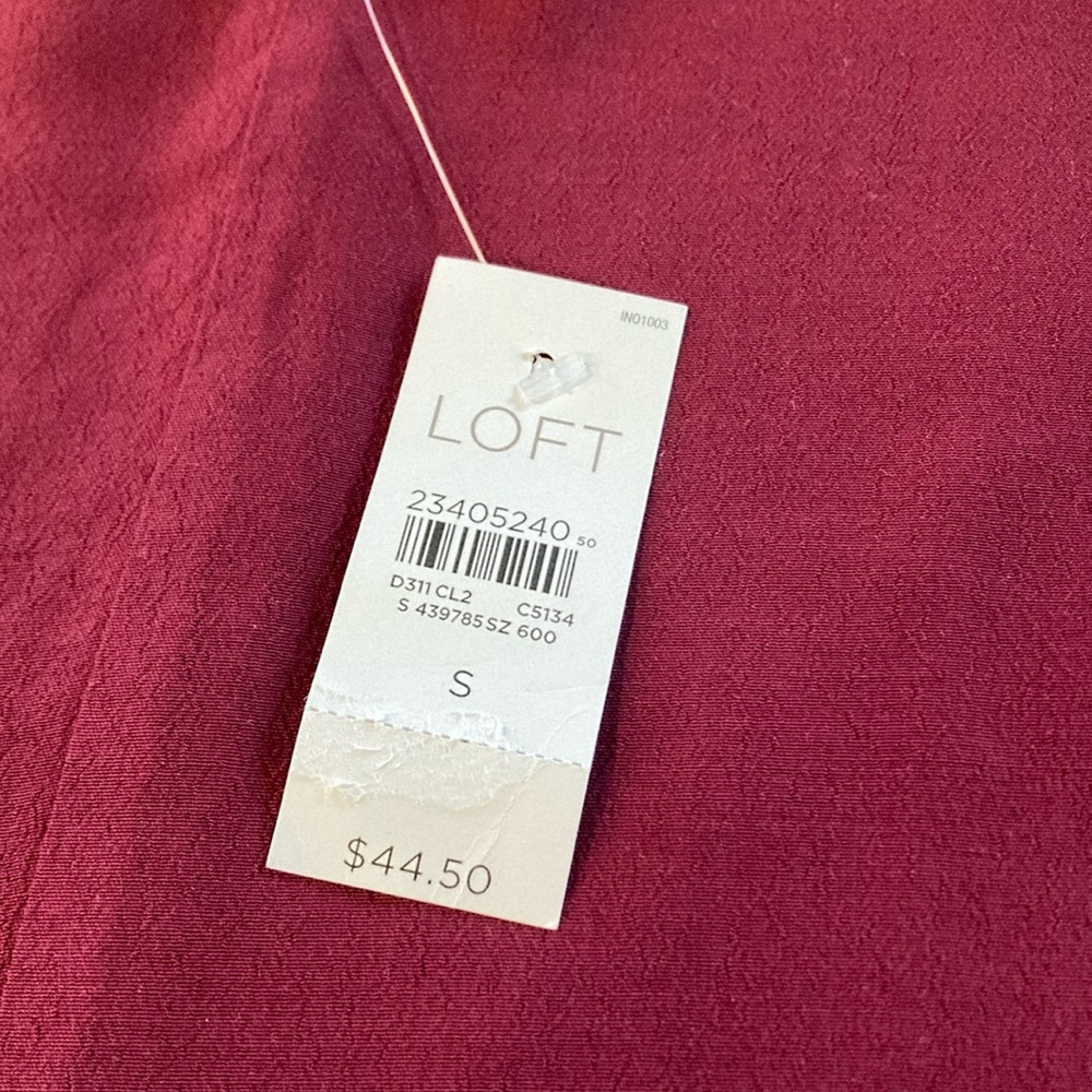 NEW with tag, LOFT sleeveless trapeze-cut, rayon tank, size S